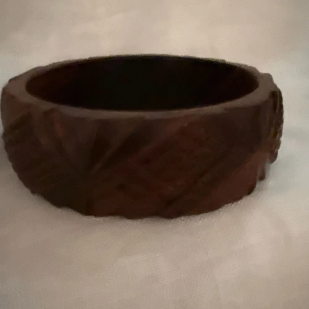 Vintage Carved Wood‎ Bangle Bracelet Wide Dark Brown Chunky Mid Century